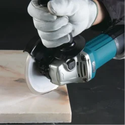 Makita GA5030R Haakse Slijper - 720W - 125mm 7 Makita GA5030R Haakse Slijper - 720W - 125mm -Makita 013eb459b14bace7e5547d29cac6e3a2