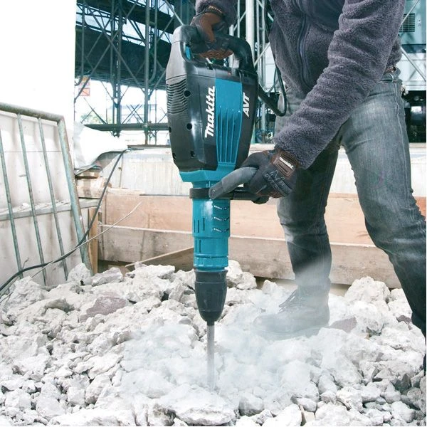 Makita HM1214C SDS-max Breekhamer In Koffer - 1500W - 19,9J 3 Makita HM1214C SDS-max Breekhamer In Koffer - 1500W - 19,9J - Afbeelding 3