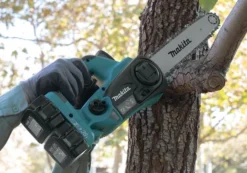 Makita DUC302Z 36V (2x 18V) Li-Ion Accu Kettingzaag Body - 300mm 8 Makita DUC302Z 36V (2x 18V) Li-Ion Accu Kettingzaag Body - 300mm -Makita 38bcba476d632e8eebcf7c926a28f55e