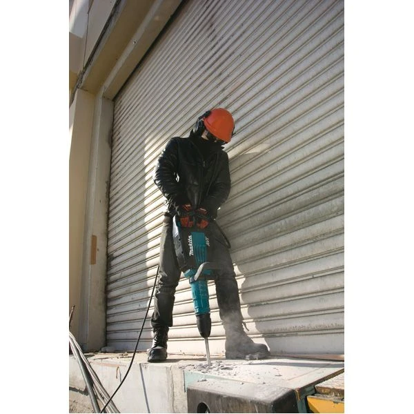 Makita HM1214C SDS-max Breekhamer In Koffer - 1500W - 19,9J 4 Makita HM1214C SDS-max Breekhamer In Koffer - 1500W - 19,9J - Afbeelding 4