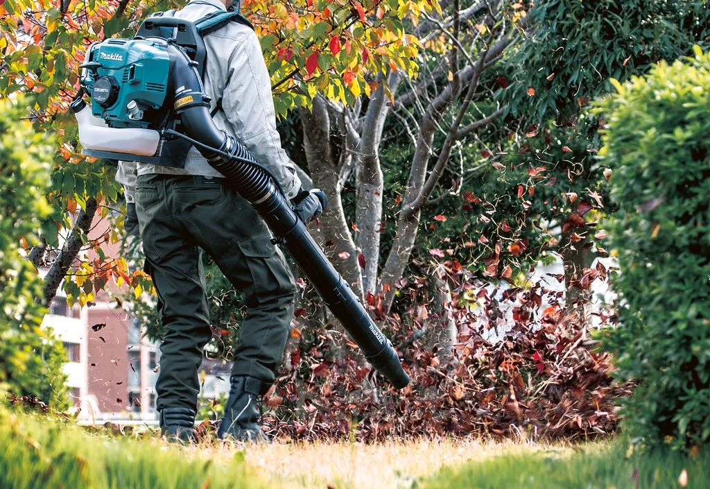 Makita EB5300TH 4-takt Benzine Bladblazer - 52,5cc - 352 Km/h 2 Makita EB5300TH 4-takt Benzine Bladblazer - 52,5cc - 352 Km/h - Afbeelding 2