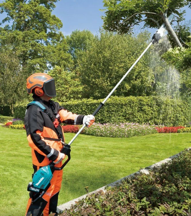 Makita UA003GZ XGT 40V Max Li-Ion Accu Stokkettingzaag Body - 30cm 2 Makita UA003GZ XGT 40V Max Li-Ion Accu Stokkettingzaag Body - 30cm - Afbeelding 2