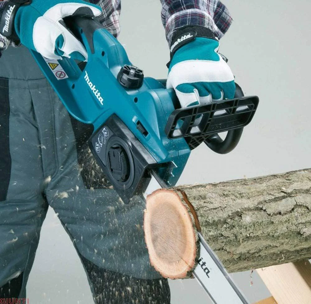 Makita UC3041A Kettingzaag - 1800W - 300mm 5 Makita UC3041A Kettingzaag - 1800W - 300mm - Afbeelding 5